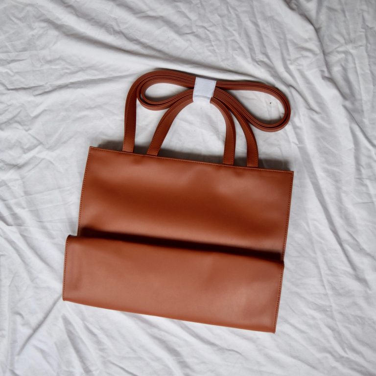 高品質低価新品 Telfarテルファー Shopping Bag Small ショルダーバッグ